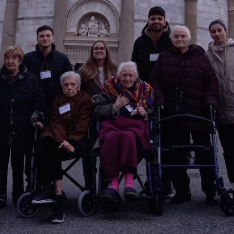 Anziani istituzionalizzati in gita